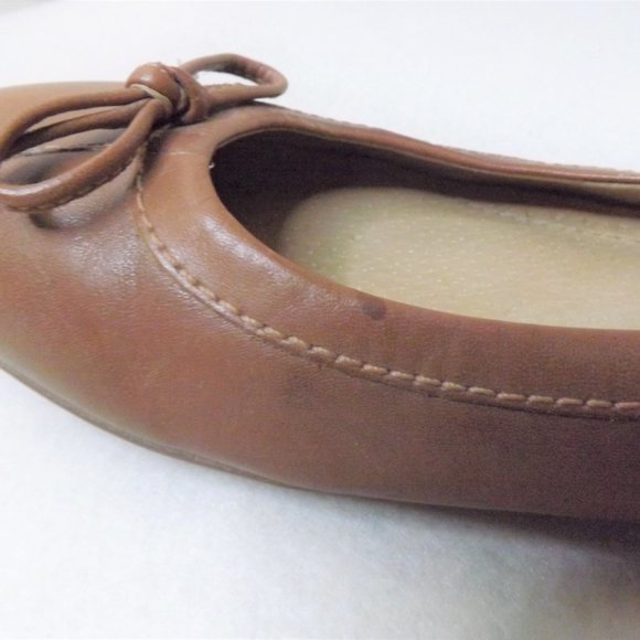 L.L. Bean Flats- Women's 7.5 M - Picture 13 of 13